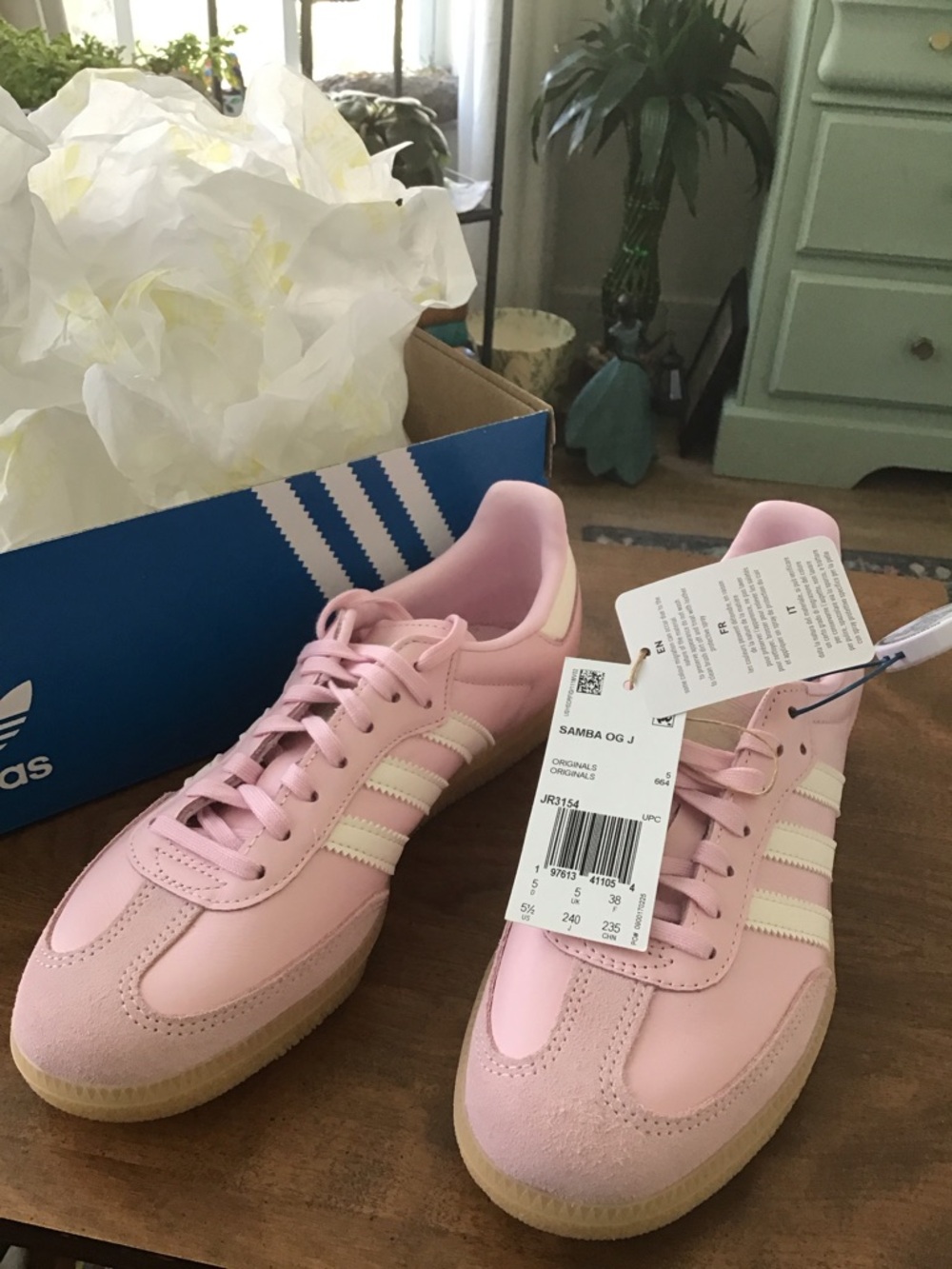Adidas-NEW Pink Samba sneakers